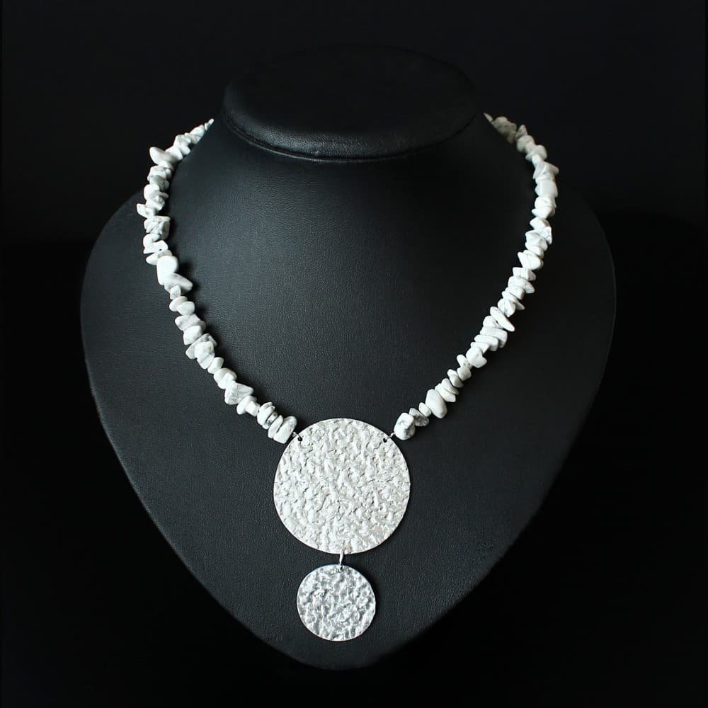 nakit,ogrlica,poludragi kamen,Hovlit,bijelo,ručni rad,metal