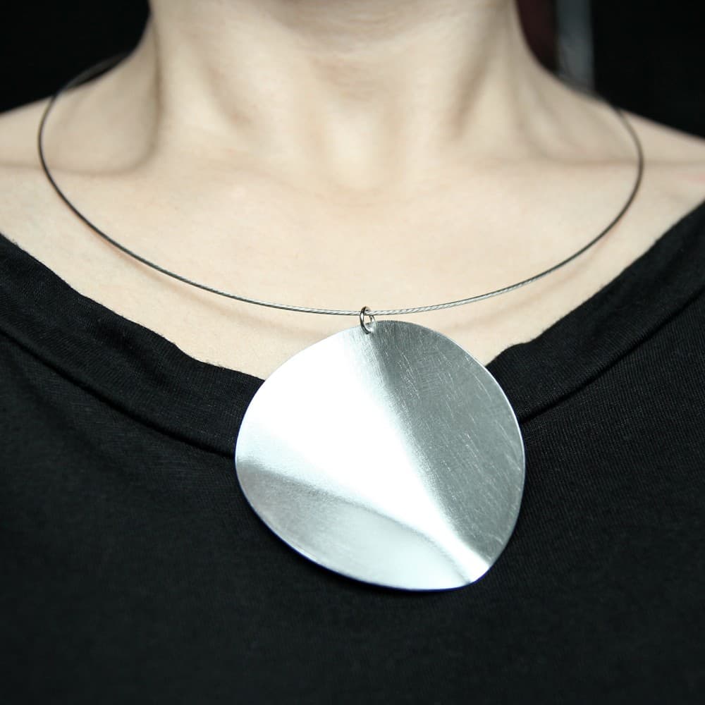 nakit,ručni rad,jednostavno,posebno,dar,poklon,metal,ogrlica